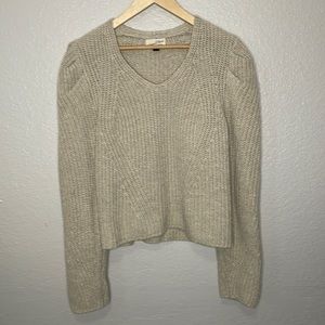 UNIVERSAL THREAD Strong Shoulder Sweater | Beige | Large